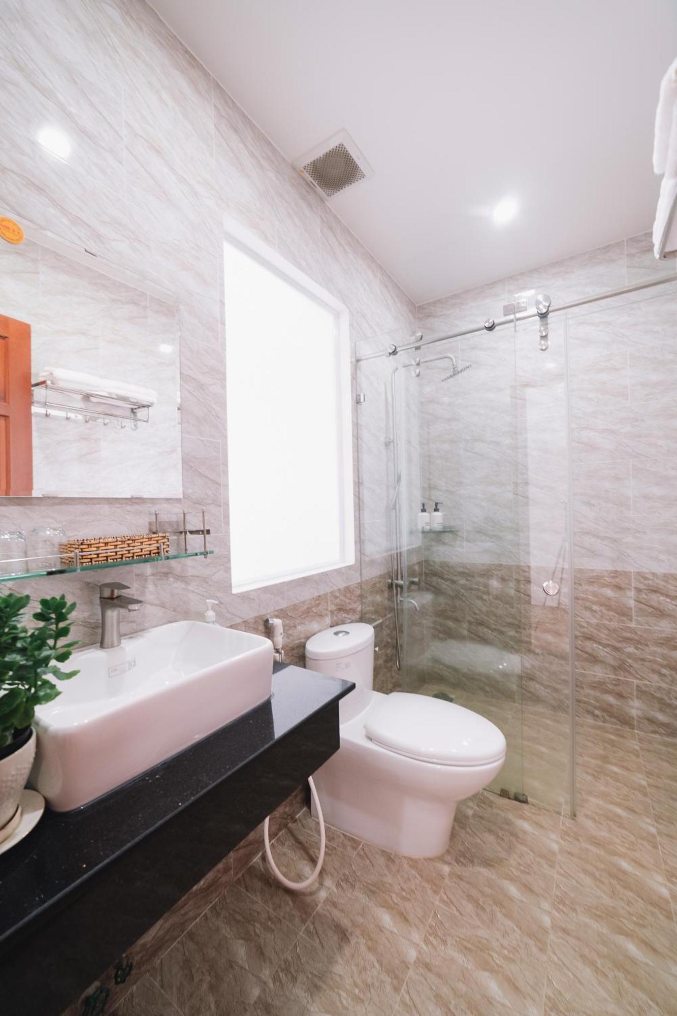 Anh Duc Hotel Da Lat City Buitenkant foto