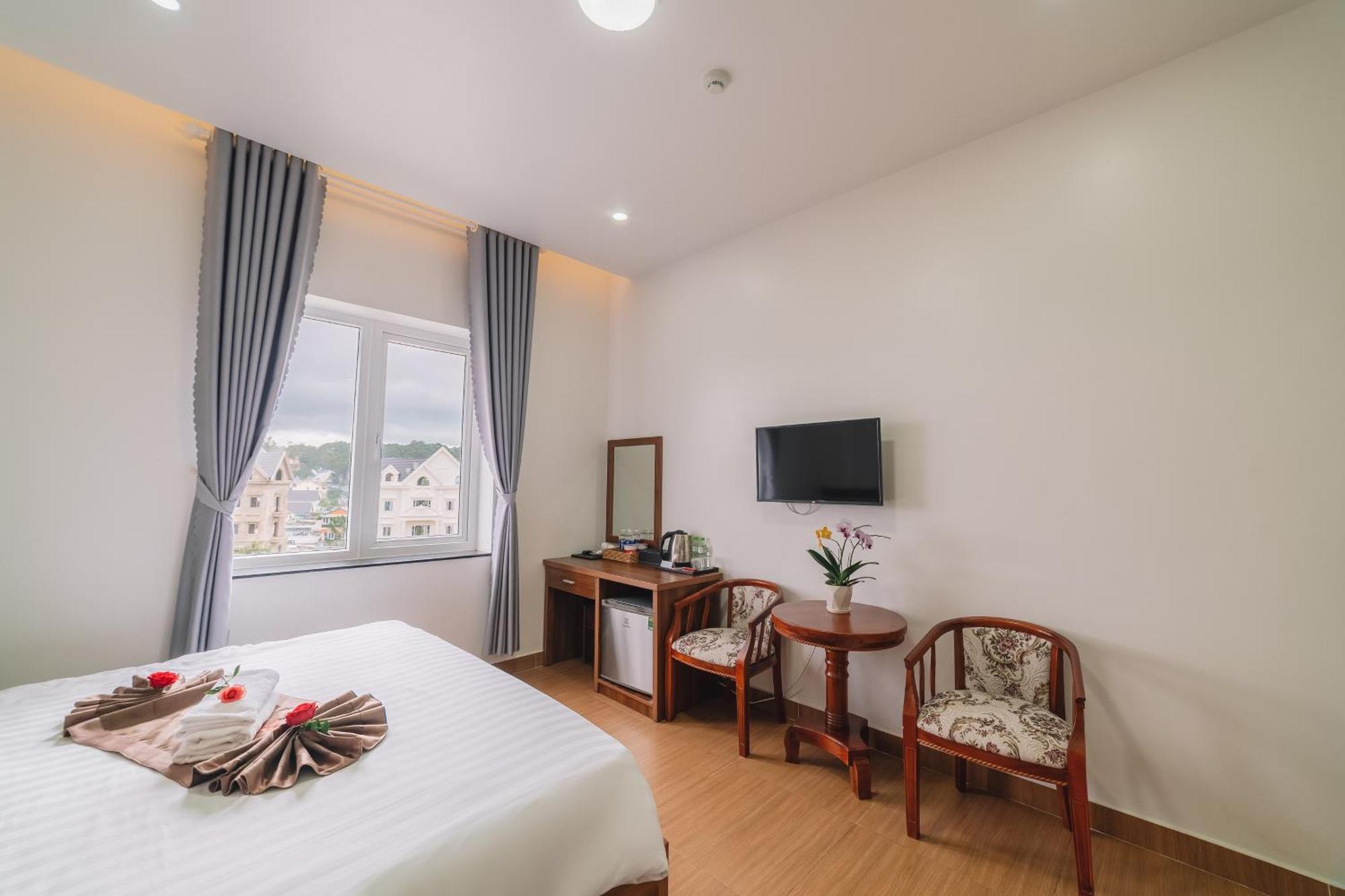 Anh Duc Hotel Da Lat City Buitenkant foto