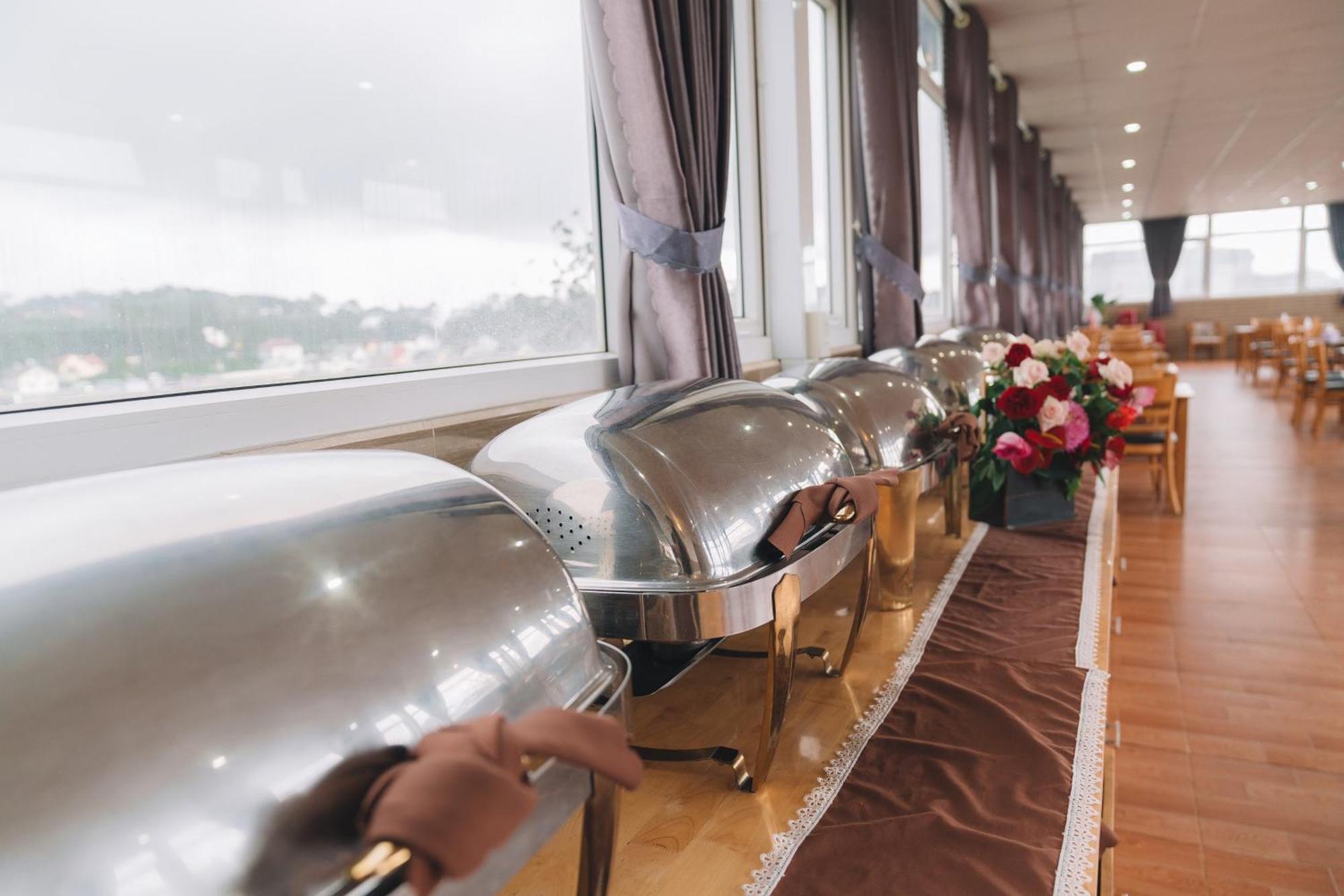 Anh Duc Hotel Da Lat City Buitenkant foto